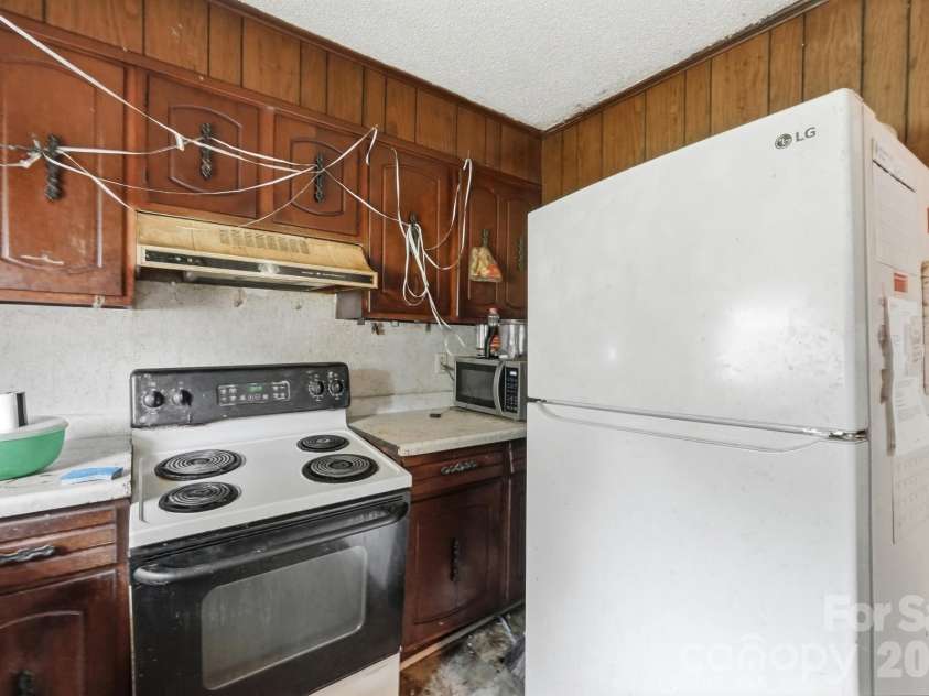 185 Bost Road, China Grove, NC 28023.  MLS# CAR4413805, YatesRealty ID 43981. 