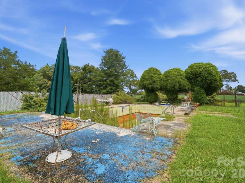 185 Bost Road, China Grove, NC 28023.  MLS# CAR4413805, YatesRealty ID 43981. 