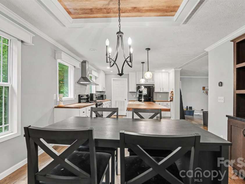 2998 Wilderness Trace, Claremont, NC 28610.  MLS# CAR4413940, YatesRealty ID 43985. Dining Area & Kitchen