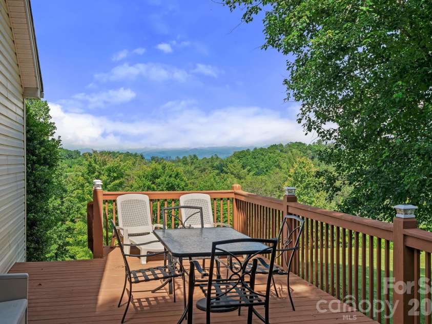 56 Gudger Road, Leicester, NC 28748.  MLS# CAR4389320, YatesRealty ID 43996. 