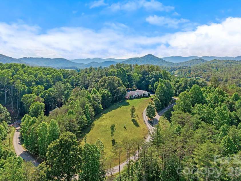 56 Gudger Road, Leicester, NC 28748.  MLS# CAR4389320, YatesRealty ID 43996. 