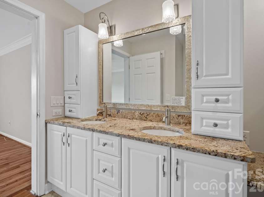 56 Gudger Road, Leicester, NC 28748.  MLS# CAR4389320, YatesRealty ID 43996. 