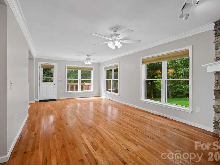 56 Gudger Road, Leicester, NC 28748.  MLS# CAR4389320, YatesRealty ID 43996. 
