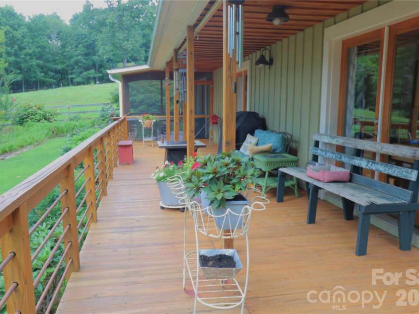 141 Owl Haven Lane, Cedar Mountain, NC 28718.  MLS# CAR4413663, YatesRealty ID 43997. 