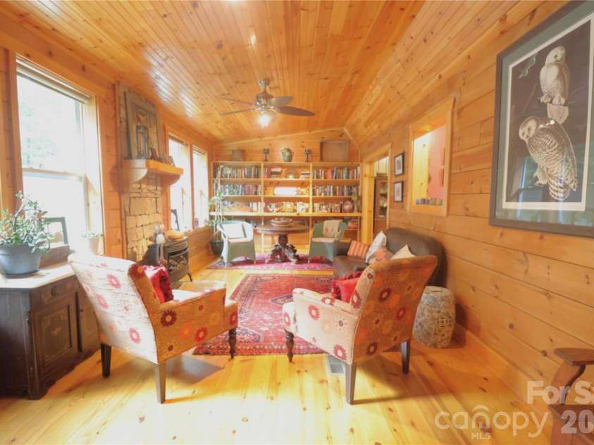 141 Owl Haven Lane, Cedar Mountain, NC 28718.  MLS# CAR4413663, YatesRealty ID 43997. 