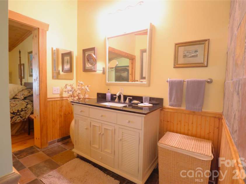 141 Owl Haven Lane, Cedar Mountain, NC 28718.  MLS# CAR4413663, YatesRealty ID 43997. 