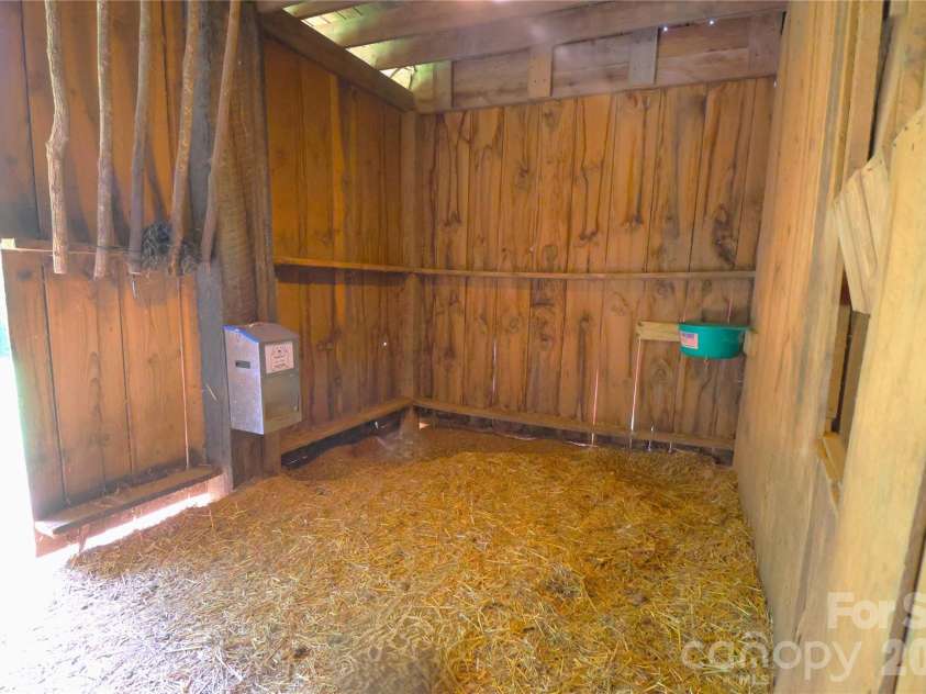 141 Owl Haven Lane, Cedar Mountain, NC 28718.  MLS# CAR4413663, YatesRealty ID 43997. 