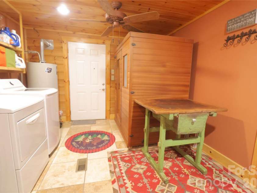 141 Owl Haven Lane, Cedar Mountain, NC 28718.  MLS# CAR4413663, YatesRealty ID 43997. 