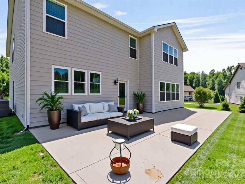 7129 Dove Field Lane, Fort Mill, SC 29707.  MLS# CAR4272873, YatesRealty ID 43998. Patio