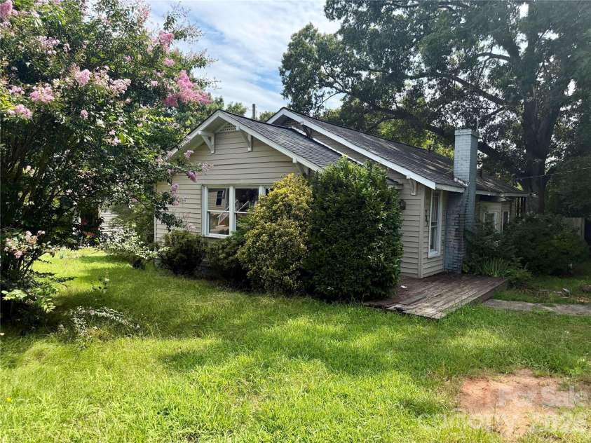 737 Chalice Street, Concord, NC 28027.  MLS# CAR4414257, YatesRealty ID 43998. 