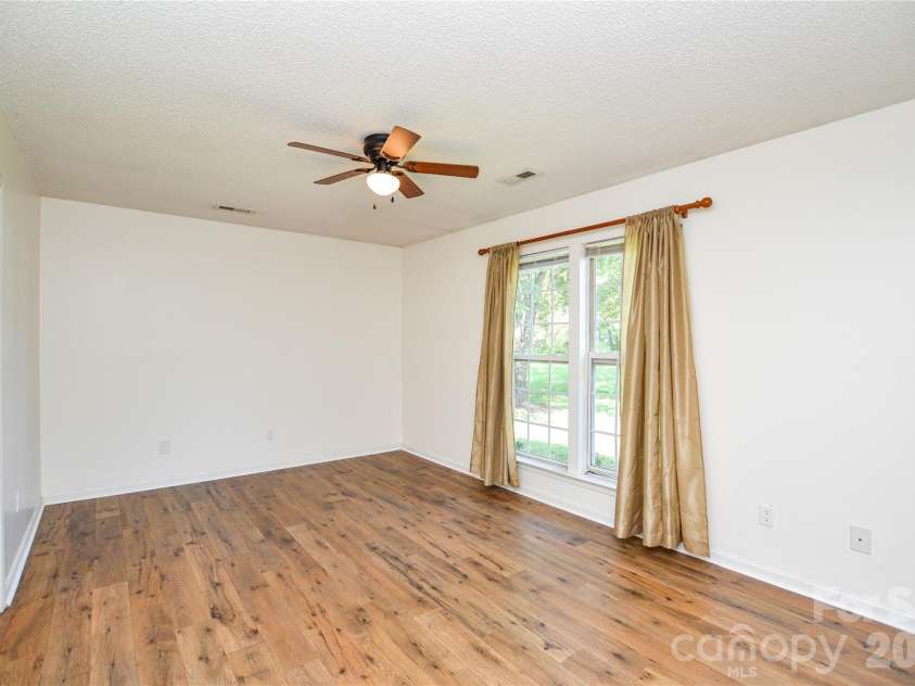 3300 Braefield Drive, Indian Trail, NC 28079.  MLS# CAR4400603, YatesRealty ID 43999. 