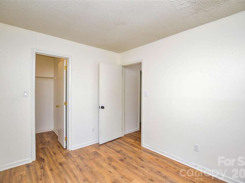 3300 Braefield Drive, Indian Trail, NC 28079.  MLS# CAR4400603, YatesRealty ID 43999. 