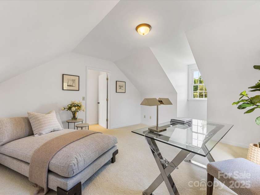 11215 Idlewild Road, Matthews, NC 28105.  MLS# CAR4281881, YatesRealty ID 44. 