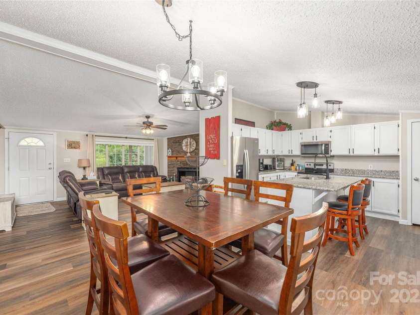 9781 Nc 209 Highway, Hot Springs, NC 28743.  MLS# CAR4300473, YatesRealty ID 44. 