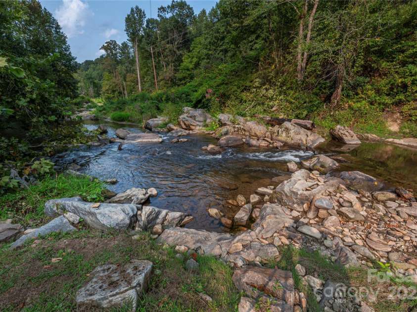 9781 Nc 209 Highway, Hot Springs, NC 28743.  MLS# CAR4300473, YatesRealty ID 44. 