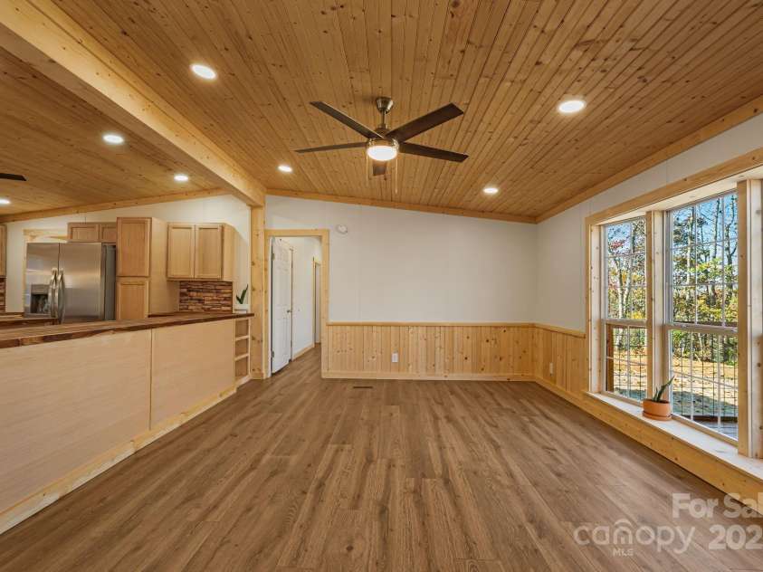 398 Dogwood Drive, Bakersville, NC 28705.  MLS# CAR4321945, YatesRealty ID 440. 