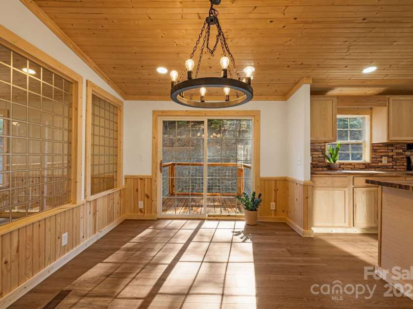 398 Dogwood Drive, Bakersville, NC 28705.  MLS# CAR4321945, YatesRealty ID 440. 