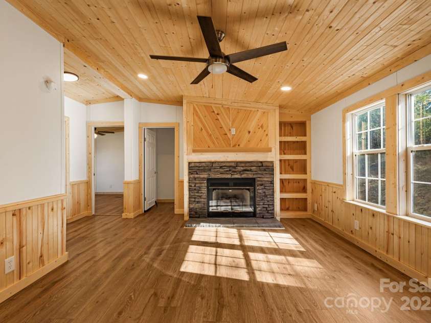 398 Dogwood Drive, Bakersville, NC 28705.  MLS# CAR4321945, YatesRealty ID 440. 