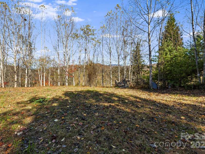 398 Dogwood Drive, Bakersville, NC 28705.  MLS# CAR4321945, YatesRealty ID 440. 