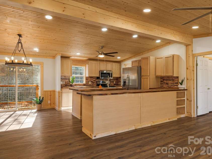 398 Dogwood Drive, Bakersville, NC 28705.  MLS# CAR4376207, YatesRealty ID 440. 