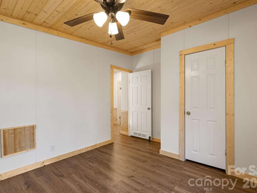398 Dogwood Drive, Bakersville, NC 28705.  MLS# CAR4376207, YatesRealty ID 440. 