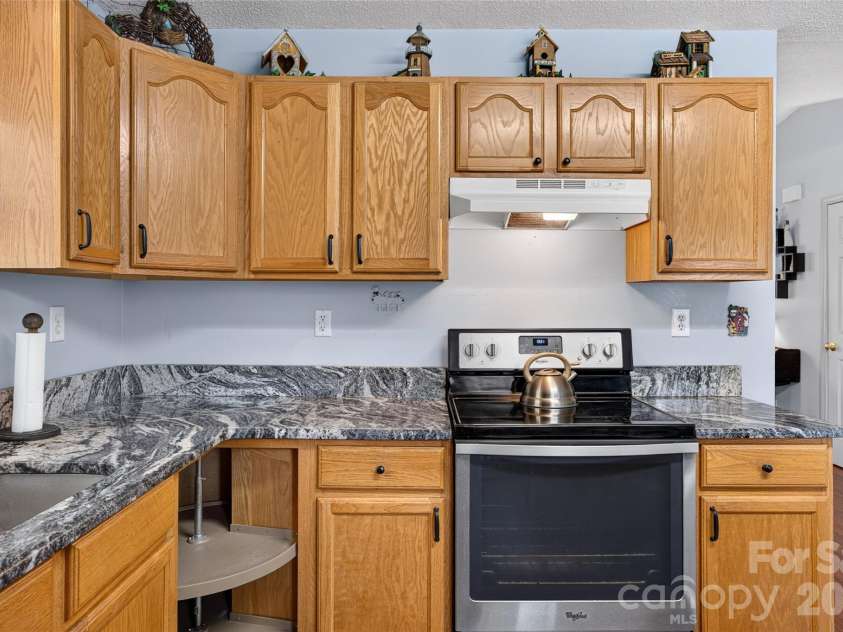 1820 Hampshire Drive, Salisbury, NC 28146.  MLS# CAR4413685, YatesRealty ID 44003. 