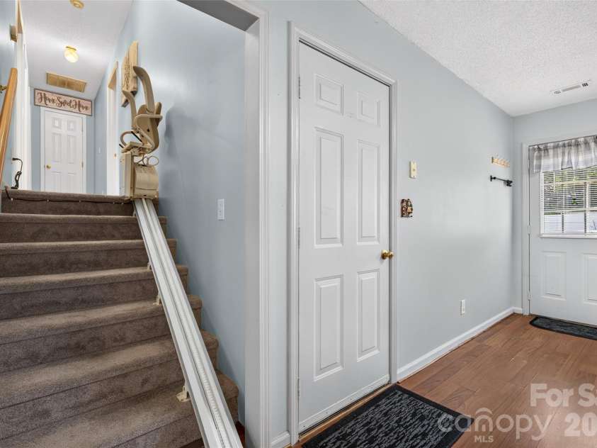 1820 Hampshire Drive, Salisbury, NC 28146.  MLS# CAR4413685, YatesRealty ID 44003. 