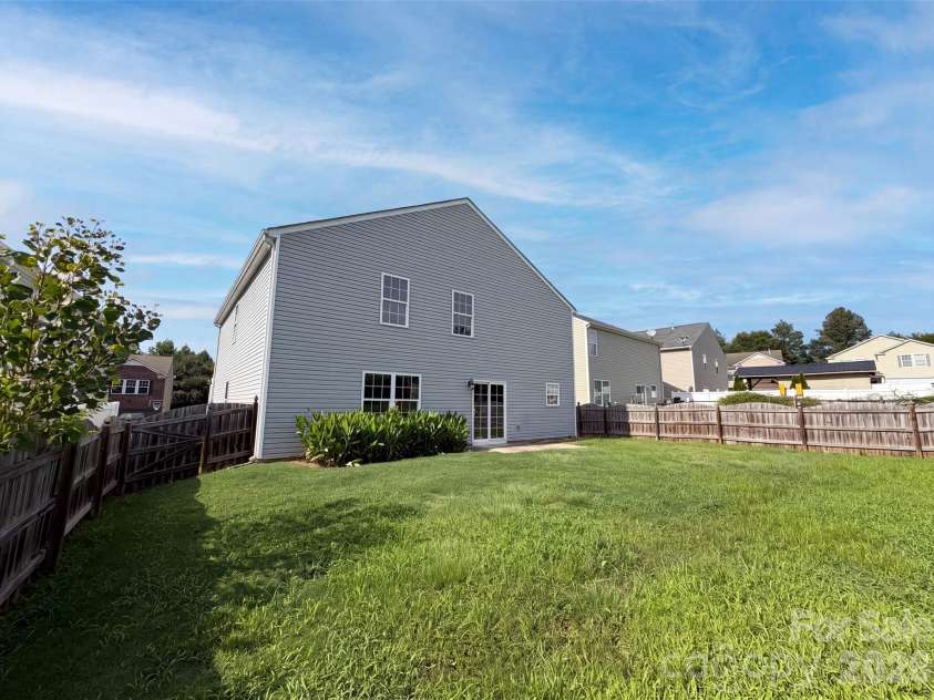 802 Bartram Avenue, Concord, NC 28025.  MLS# CAR4414533, YatesRealty ID 44004. 
