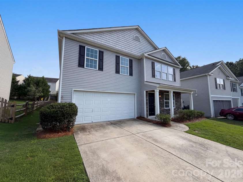 802 Bartram Avenue, Concord, NC 28025.  MLS# CAR4414533, YatesRealty ID 44004. 