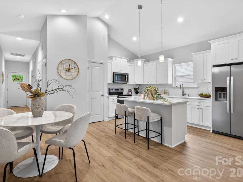 302 Starr Street, Dallas, NC 28034.  MLS# CAR4408785, YatesRealty ID 44008. Representation