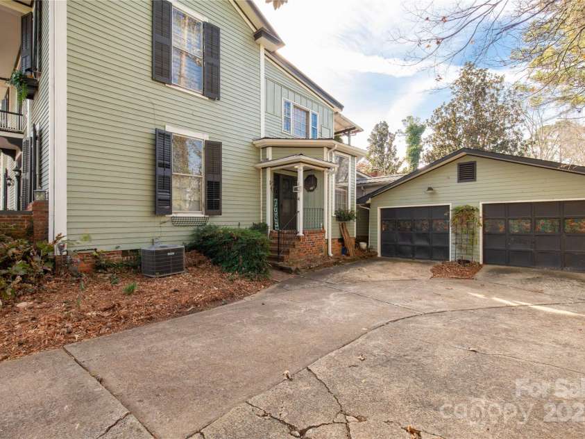 226 Liberty Street, York, SC 29745.  MLS# CAR4327176, YatesRealty ID 4401. 