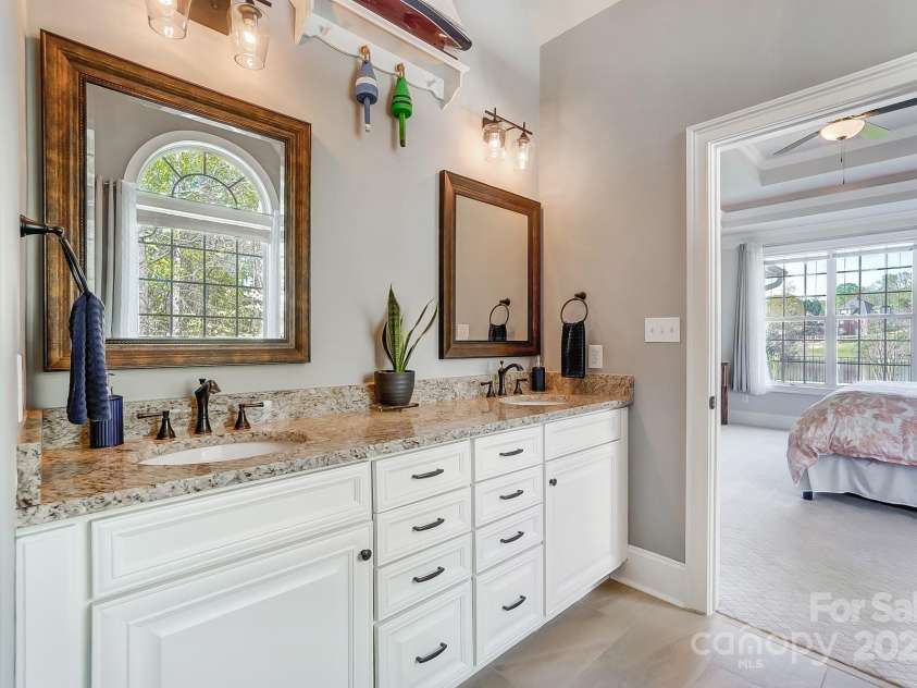 4715 Amberside Drive, Rock Hill, SC 29732.  MLS# CAR4242054, YatesRealty ID 4401. 