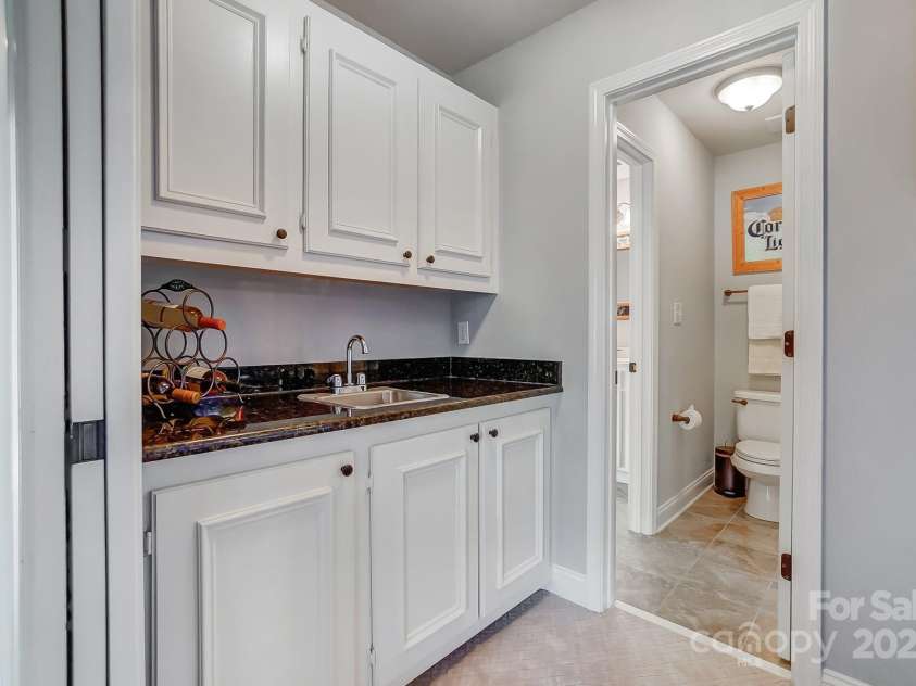 4715 Amberside Drive, Rock Hill, SC 29732.  MLS# CAR4242054, YatesRealty ID 4401. 