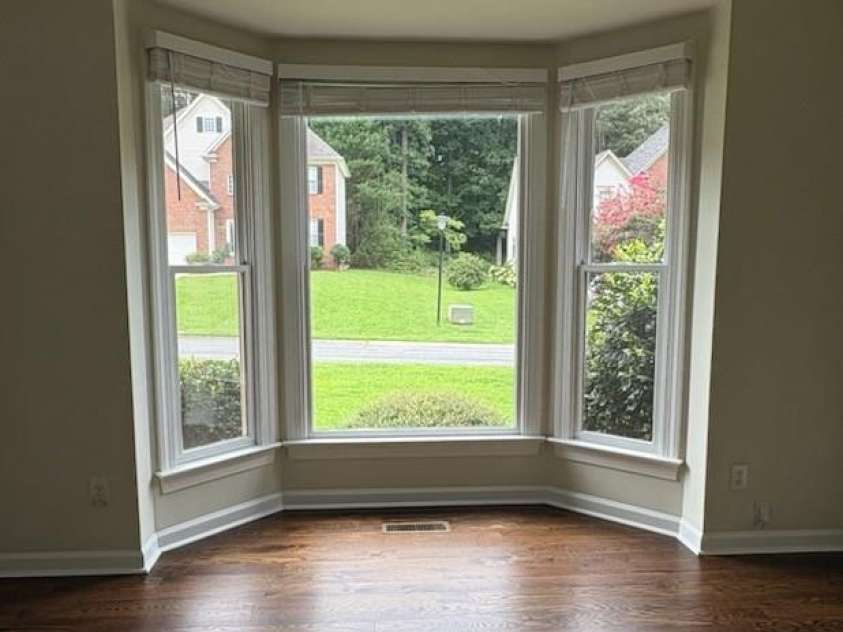 3119 Castlemaine Drive, Charlotte, NC 28269.  MLS# CAR4413984, YatesRealty ID 44010. 