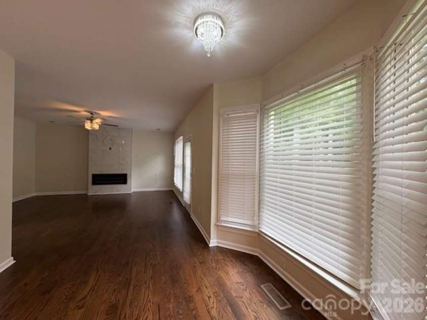 3119 Castlemaine Drive, Charlotte, NC 28269.  MLS# CAR4413984, YatesRealty ID 44010. 