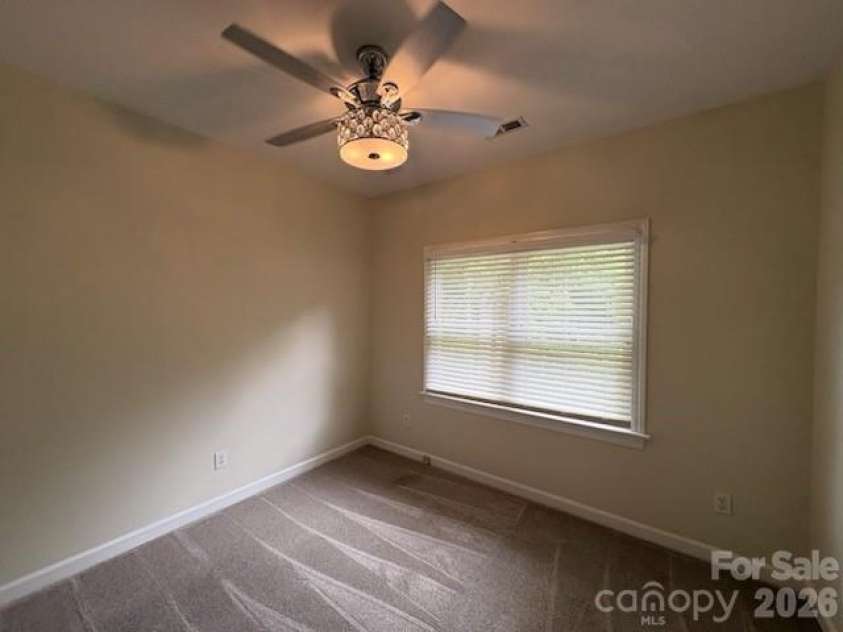 3119 Castlemaine Drive, Charlotte, NC 28269.  MLS# CAR4413984, YatesRealty ID 44010. 