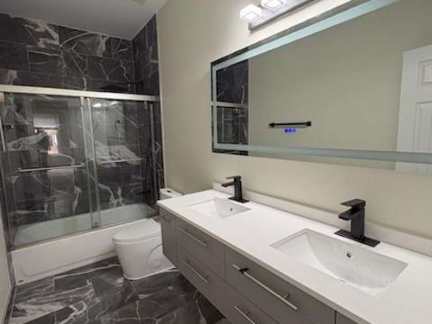 3119 Castlemaine Drive, Charlotte, NC 28269.  MLS# CAR4413984, YatesRealty ID 44010. 