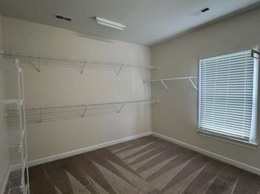 3119 Castlemaine Drive, Charlotte, NC 28269.  MLS# CAR4413984, YatesRealty ID 44010. 