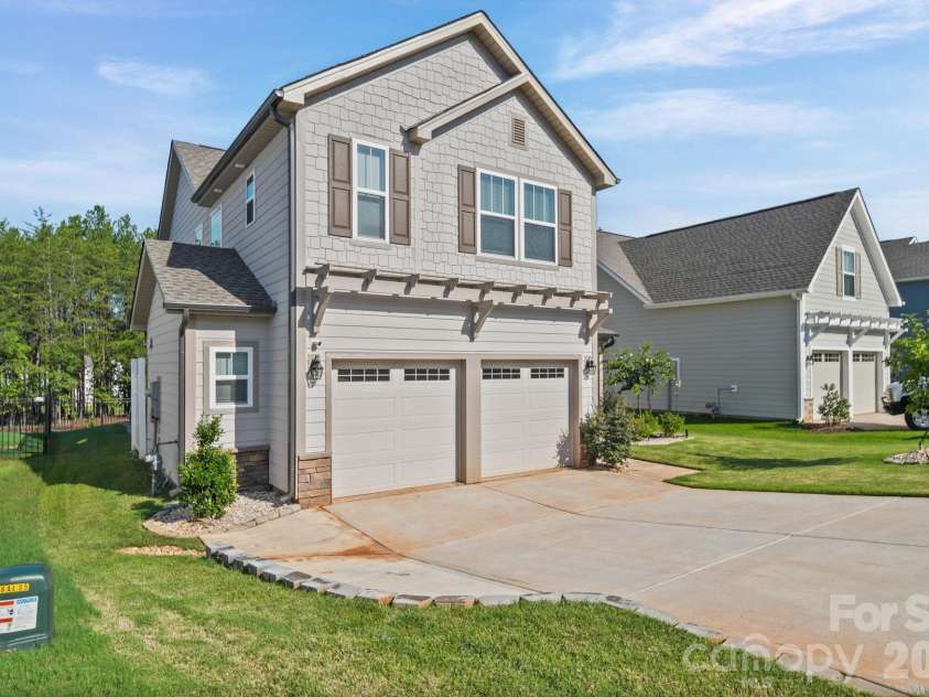 11157 Argosy Drive, Lancaster, SC 29720.  MLS# CAR4410748, YatesRealty ID 44013. 11157 Argosy Dr