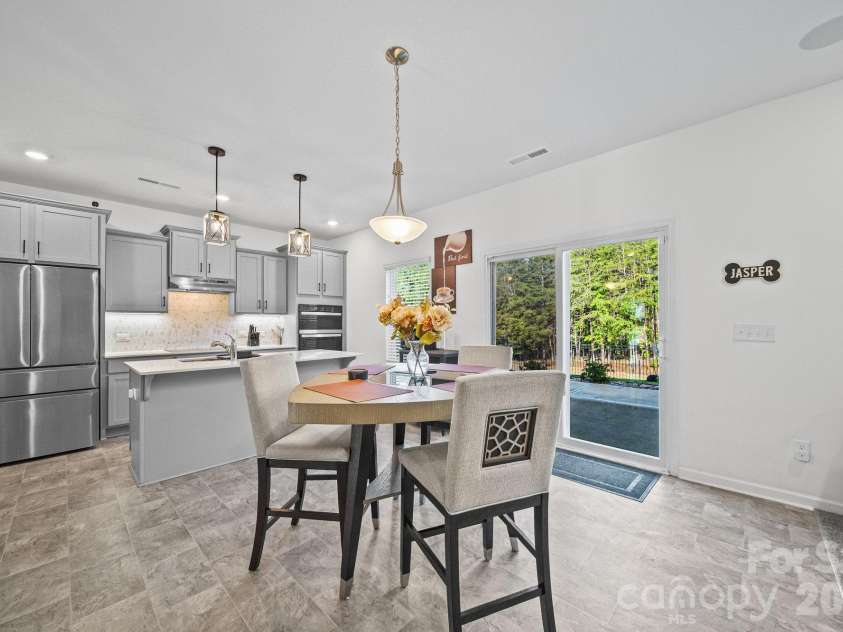 11157 Argosy Drive, Lancaster, SC 29720.  MLS# CAR4410748, YatesRealty ID 44013. Bright dinning room with natural lighting