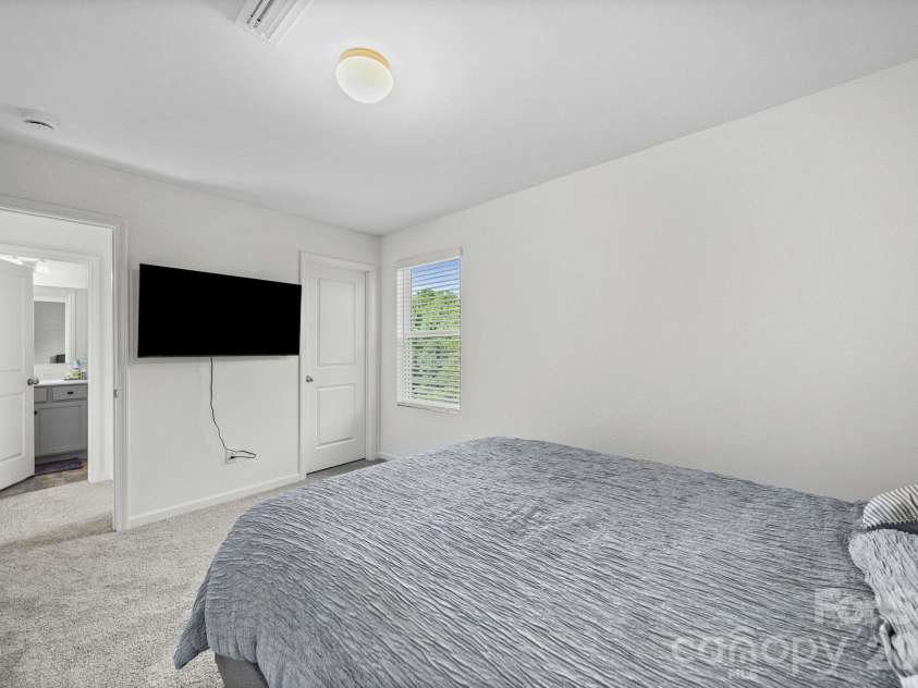 11157 Argosy Drive, Lancaster, SC 29720.  MLS# CAR4410748, YatesRealty ID 44013. Guest Bedroom Upper level