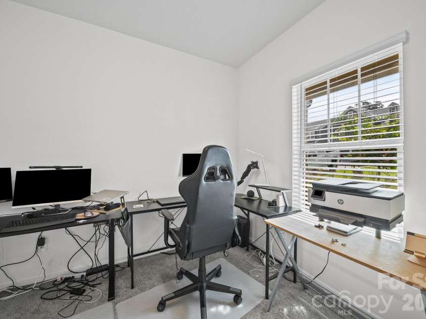 11157 Argosy Drive, Lancaster, SC 29720.  MLS# CAR4410748, YatesRealty ID 44013. Main Level office