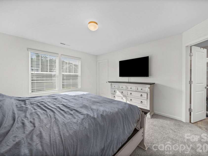 11157 Argosy Drive, Lancaster, SC 29720.  MLS# CAR4410748, YatesRealty ID 44013. Master bedroom