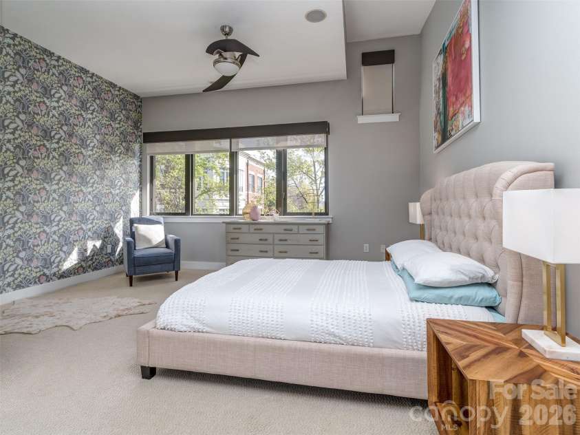 664 Garden District Drive, Charlotte, NC 28202.  MLS# CAR4410067, YatesRealty ID 44018. Primary suite