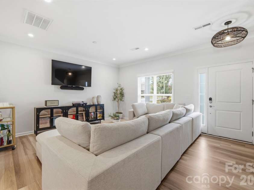 22012 Lani Drive, Charlotte, NC 28273.  MLS# CAR4414134, YatesRealty ID 44019. 
