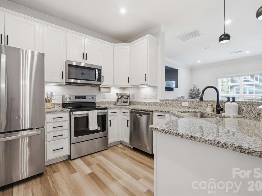 22012 Lani Drive, Charlotte, NC 28273.  MLS# CAR4414134, YatesRealty ID 44019. 