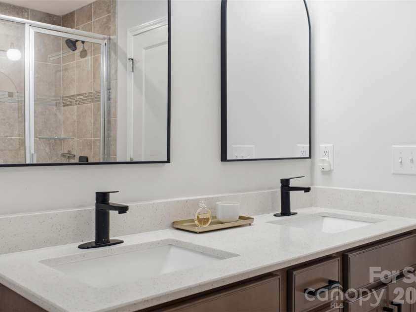 22012 Lani Drive, Charlotte, NC 28273.  MLS# CAR4414134, YatesRealty ID 44019. 