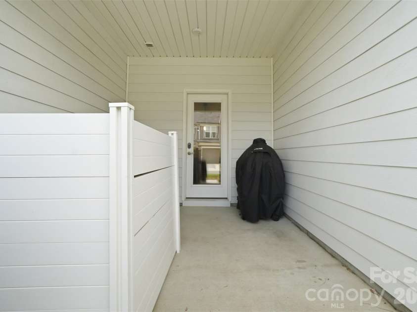 22012 Lani Drive, Charlotte, NC 28273.  MLS# CAR4414134, YatesRealty ID 44019. 