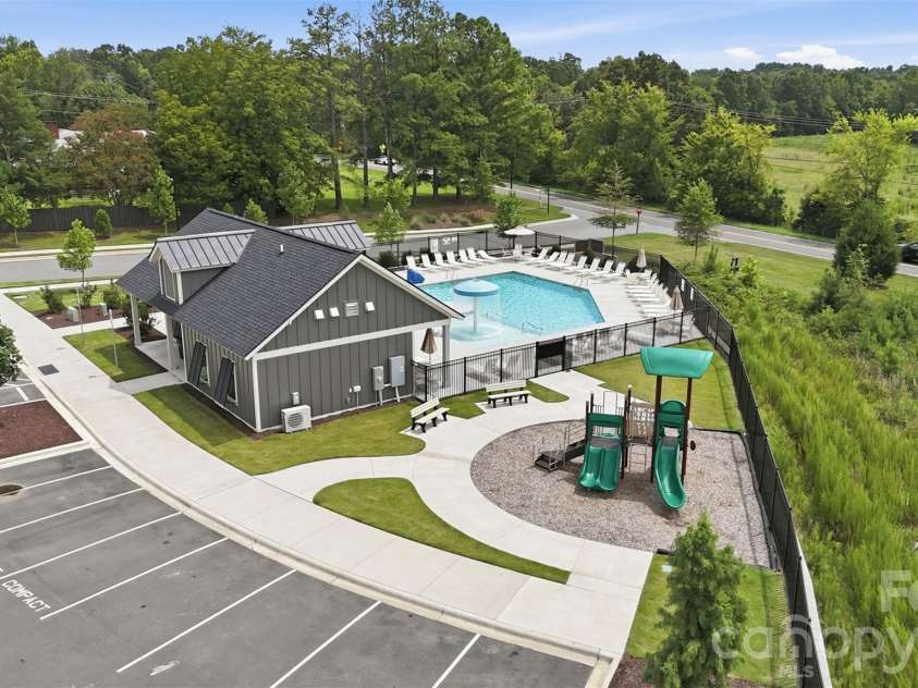 22012 Lani Drive, Charlotte, NC 28273.  MLS# CAR4414134, YatesRealty ID 44019. 