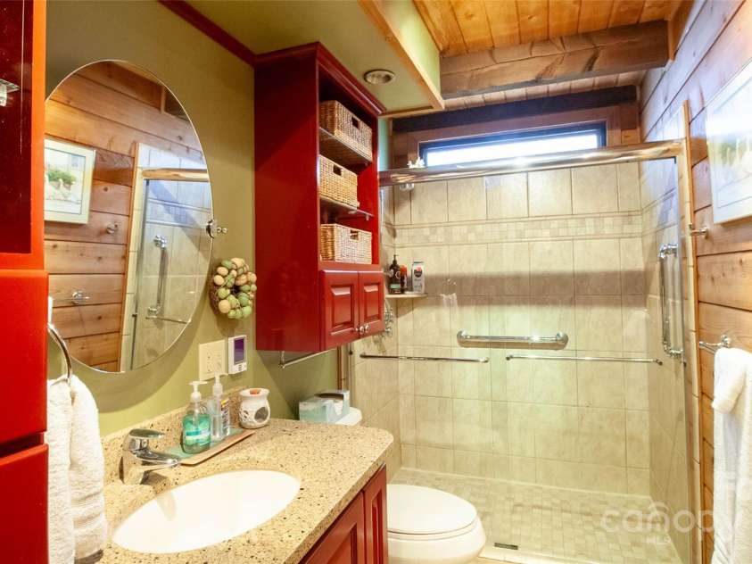 280 Kilgore Road, Waynesville, NC 28785.  MLS# CAR4242013, YatesRealty ID 4402. Full Bath main floor with heated floors